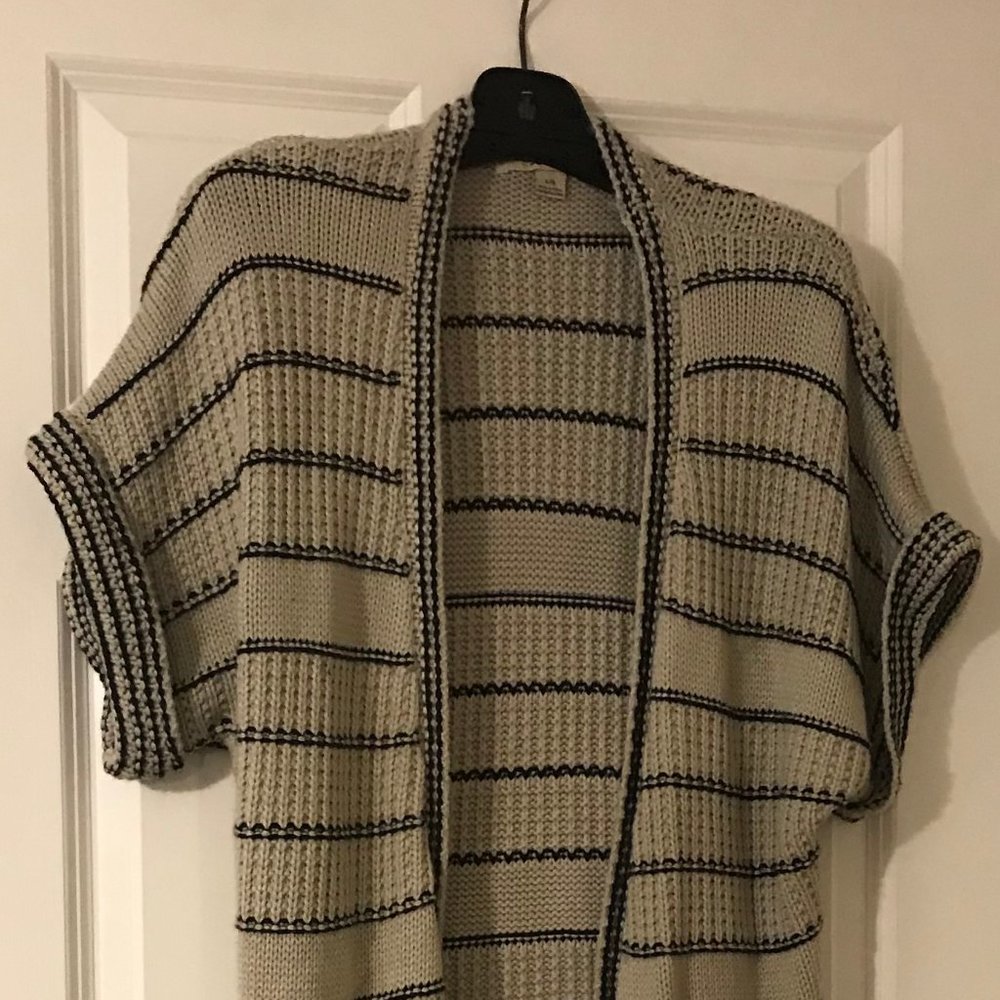 Short Sleeve Sweater Cardigan